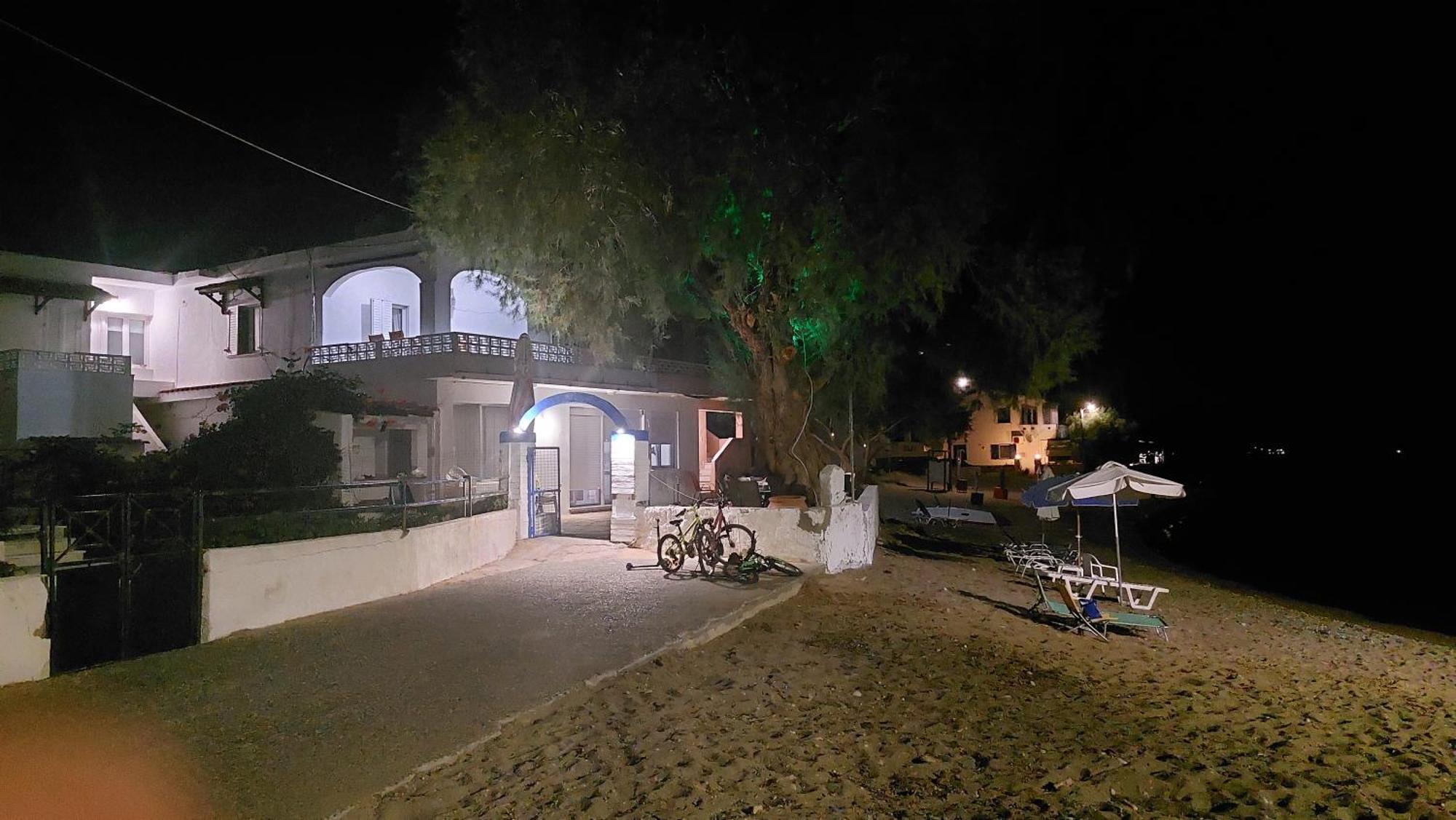 Fotis Beach Apartment At Komi Komi  Exterior foto